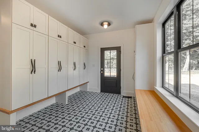 $2,100,000 | 1401 B Timber Mill Lane, West Chester, PA 19380