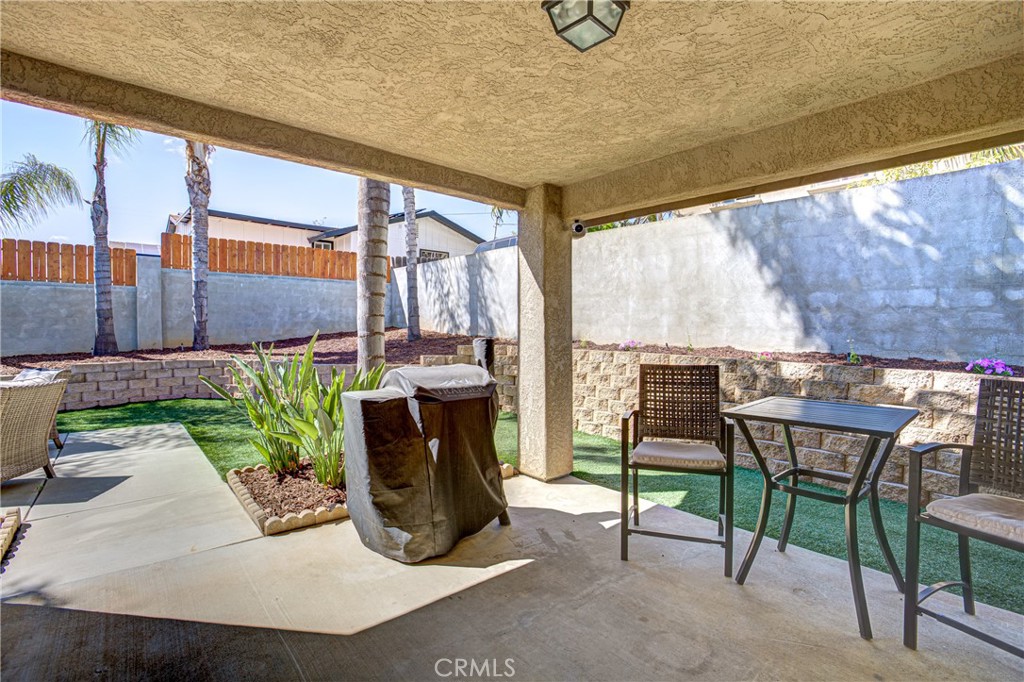 117 Morro Road Fallbrook, CA 92028 - Photo 2 of 30