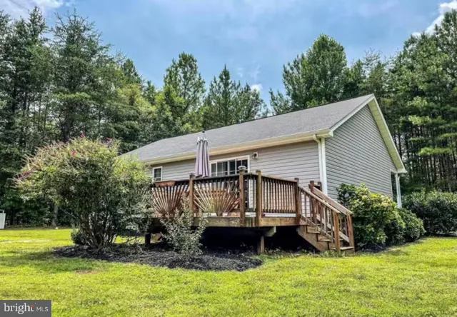 $2,300 | 2117 Johnson Road, Mineral, VA 23117