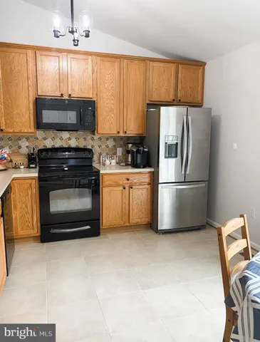 $2,300 | 2117 Johnson Road, Mineral, VA 23117