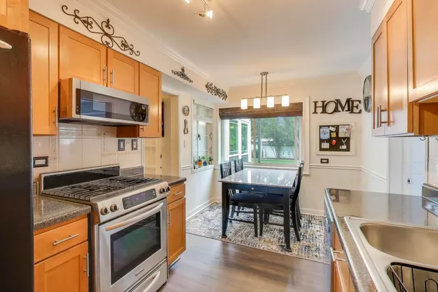 $749,000 | 3226 Sprucewood Road, Wilmette, IL 60091