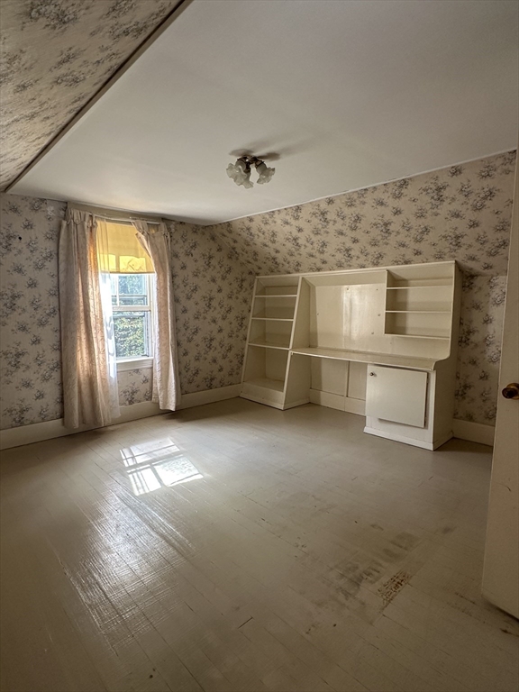 30 Valley Street Webster, MA 01570 - Photo 16 of 20