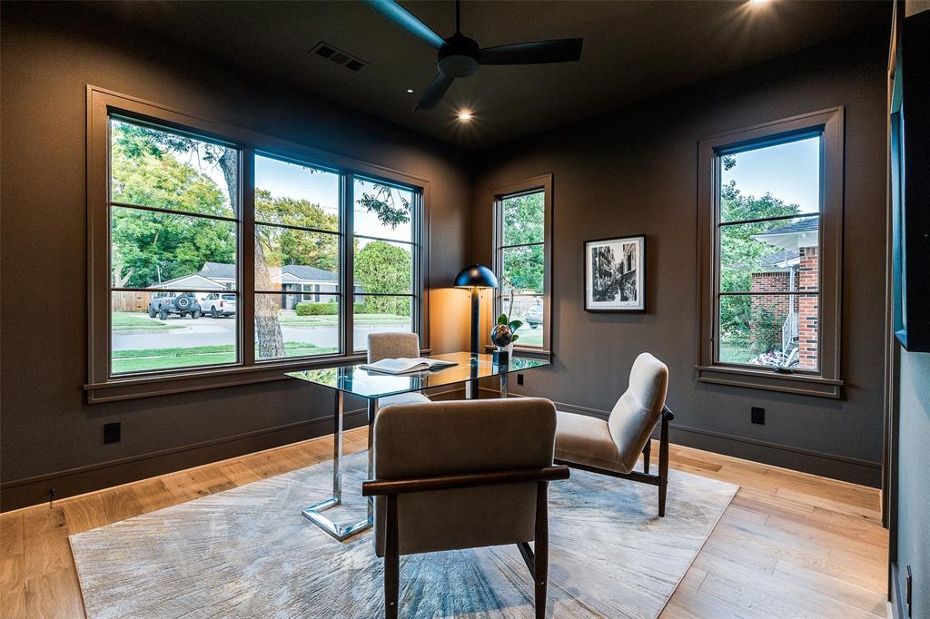 3935 Hawick Lane Dallas, TX 75220 - Photo 17 of 31