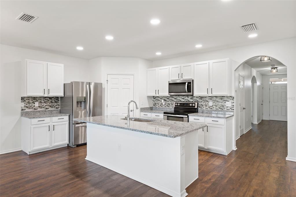 3945 River Bank Way Punta Gorda, FL 33980 - Photo 6 of 23