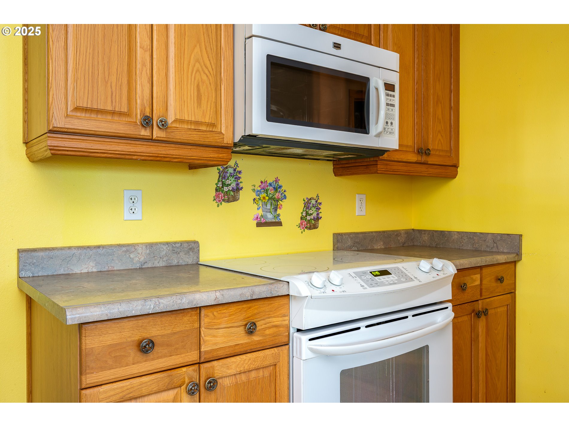 29380 Southeast Old Ranch Drive Estacada, OR 97023 - Photo 12 of 44