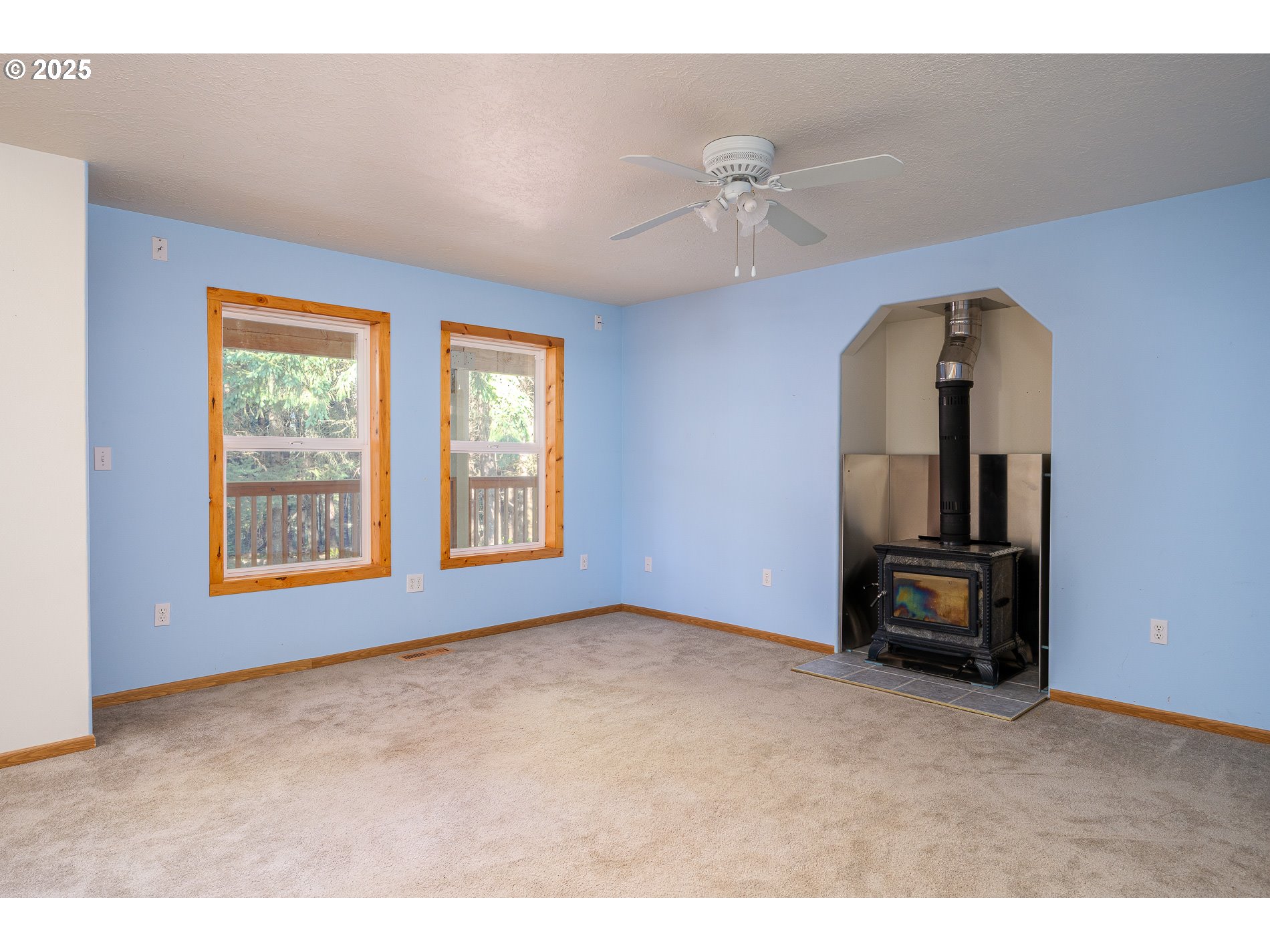 29380 Southeast Old Ranch Drive Estacada, OR 97023 - Photo 6 of 44