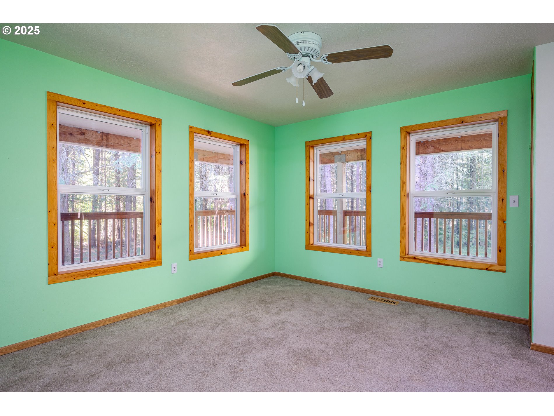 29380 Southeast Old Ranch Drive Estacada, OR 97023 - Photo 8 of 44