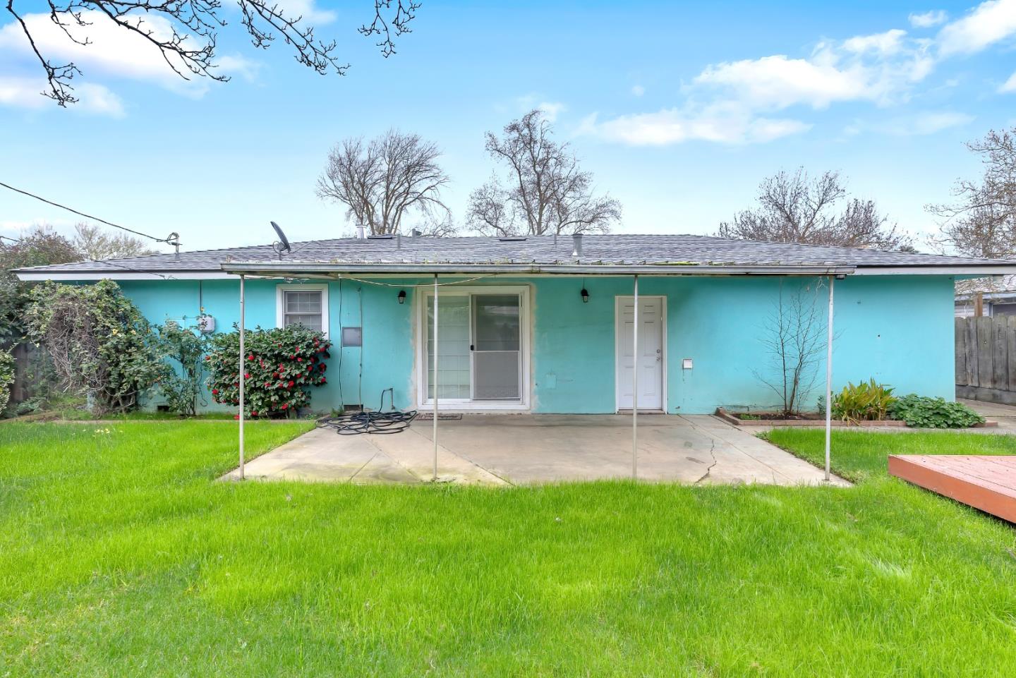 2777 Agnes Way Merced, CA 95340 - Photo 32 of 35