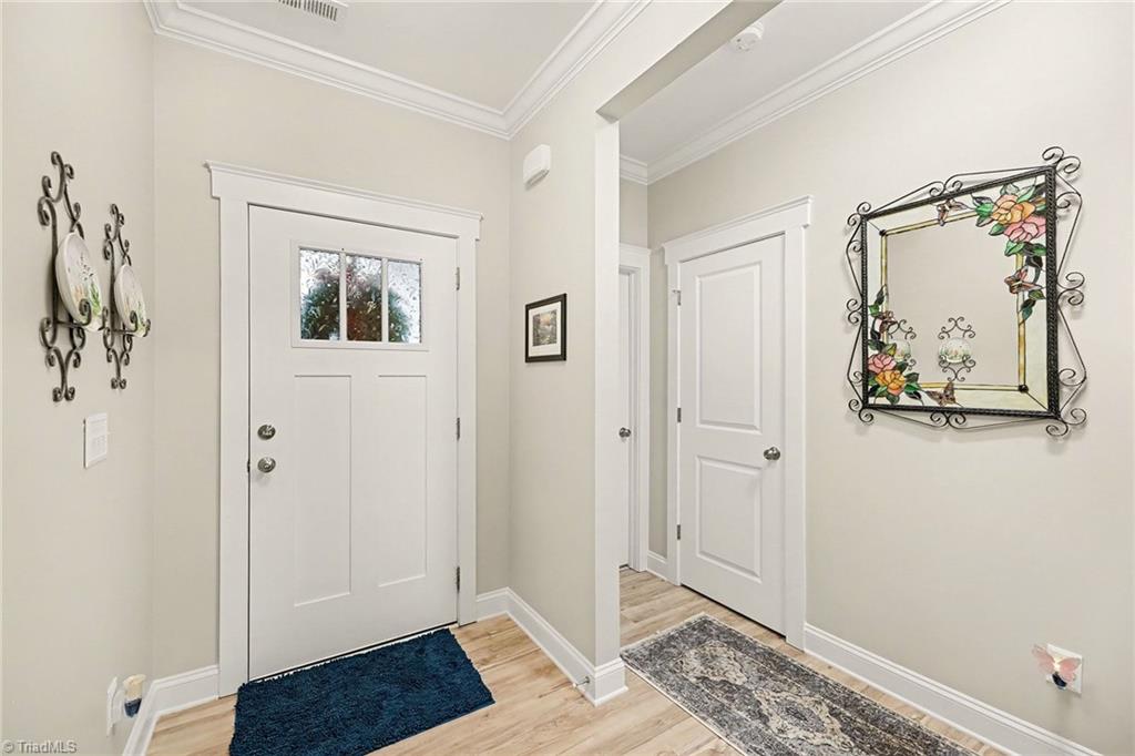 109 Silver Maple Drive King, NC 27021 - Photo 5 of 28