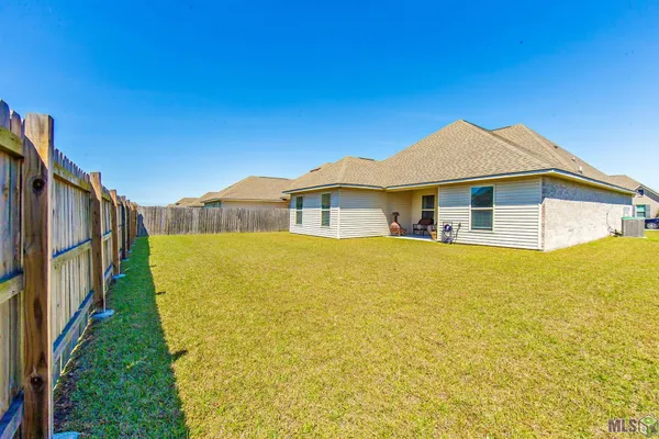$259,500 | 131 Cesare Drive, Thibodaux, LA 70301