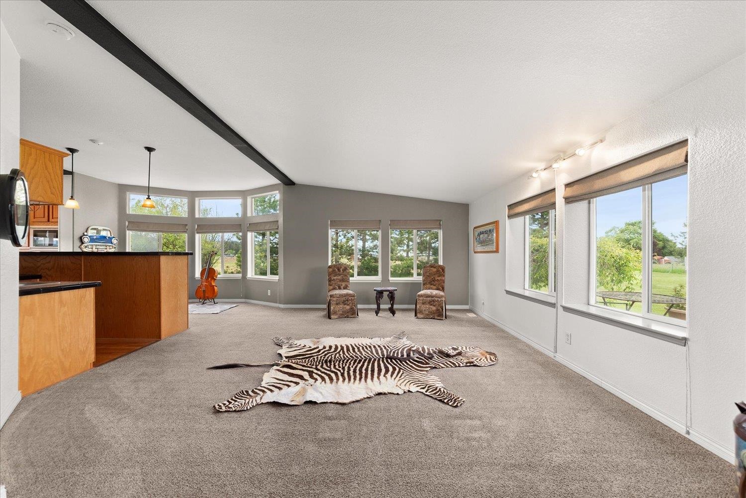 20211 North Austin Road Colbert, WA 99005 - Photo 12 of 49