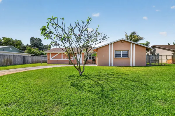$420,000 | 3950 Aladdin Avenue, Boynton Beach, FL 33436