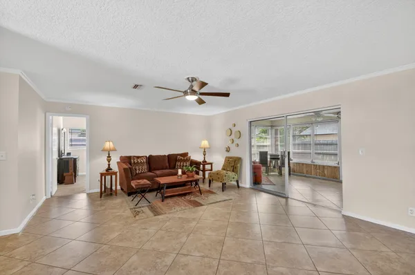 $420,000 | 3950 Aladdin Avenue, Boynton Beach, FL 33436