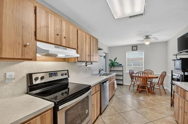 $420,000 | 3950 Aladdin Avenue, Boynton Beach, FL 33436