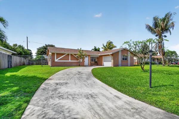 $420,000 | 3950 Aladdin Avenue, Boynton Beach, FL 33436