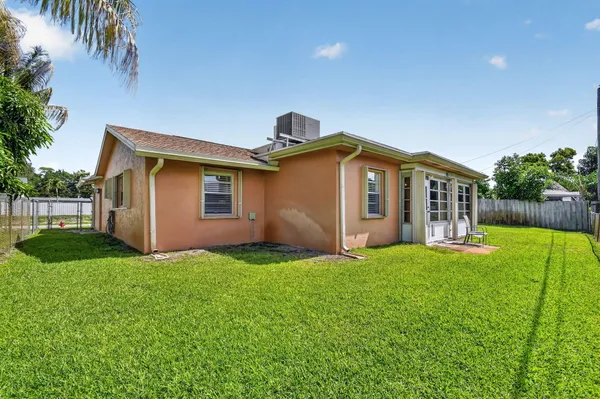 $420,000 | 3950 Aladdin Avenue, Boynton Beach, FL 33436