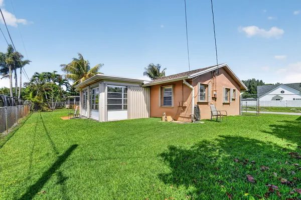 $420,000 | 3950 Aladdin Avenue, Boynton Beach, FL 33436