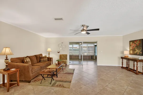$420,000 | 3950 Aladdin Avenue, Boynton Beach, FL 33436