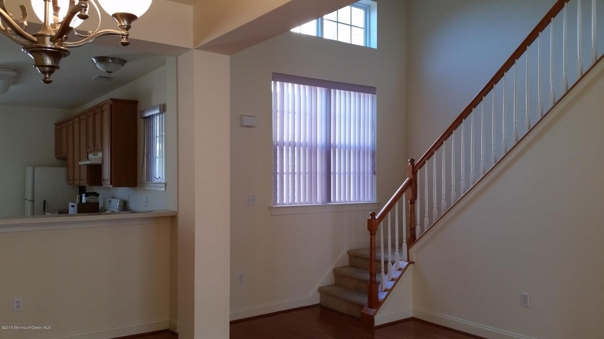 902 Abby Road Middletown, NJ 07748 - Photo 43 of 61 20151016_093839