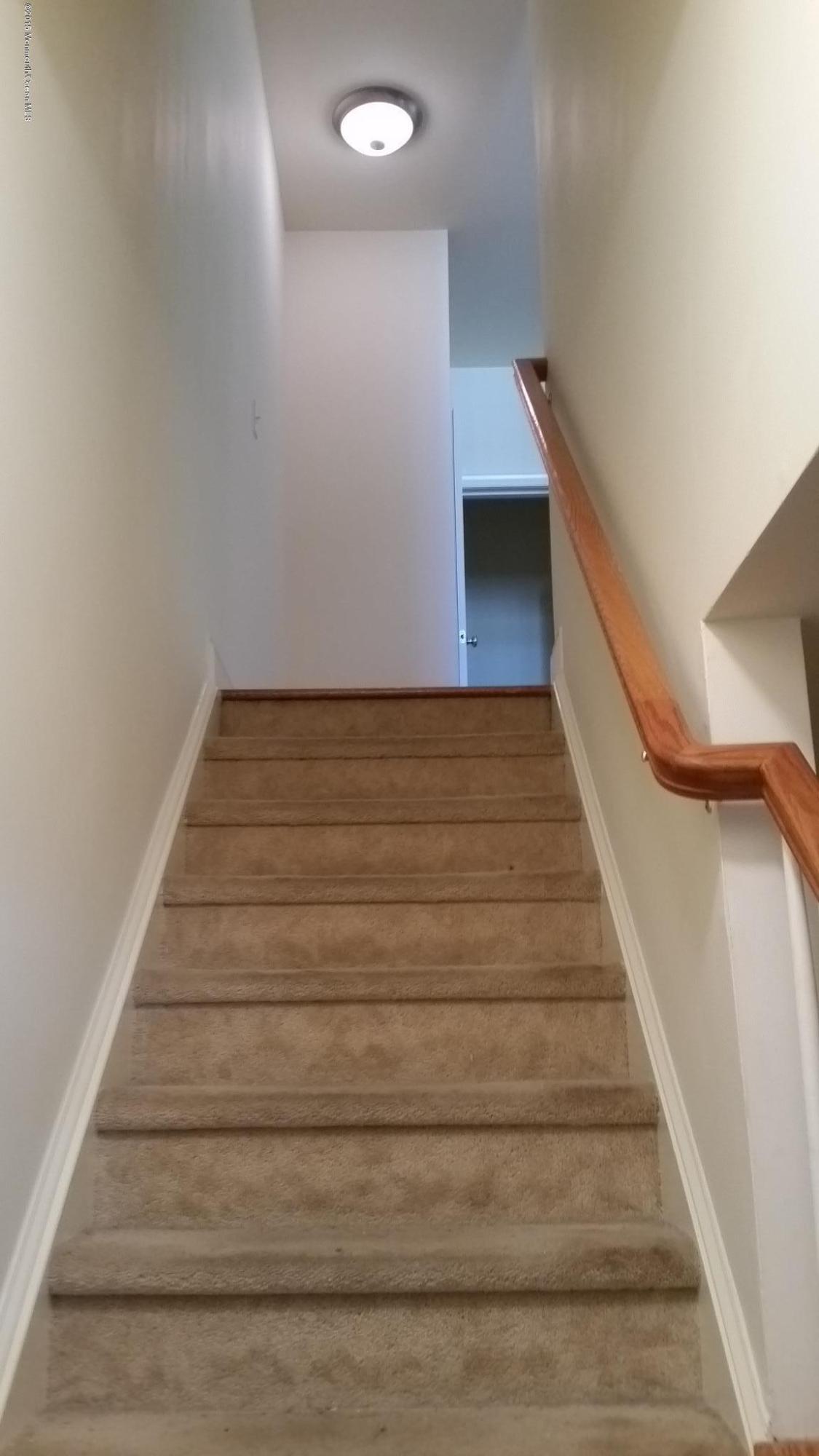 902 Abby Road Middletown, NJ 07748 - Photo 44 of 61 20151016_093341