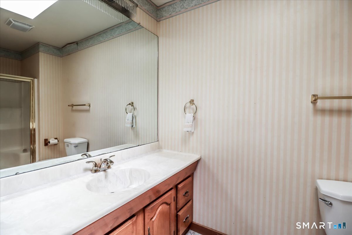 63 North Mountain Road Brookfield, CT 06804 - Photo 25 of 34 sink, toilet, shower