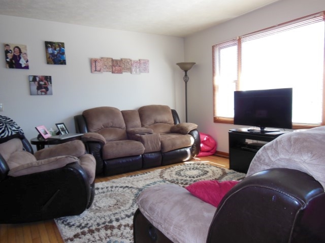 3911 Prouty Road Traverse City, MI 49686 - Photo 9 of 25 1797785-8.JPG