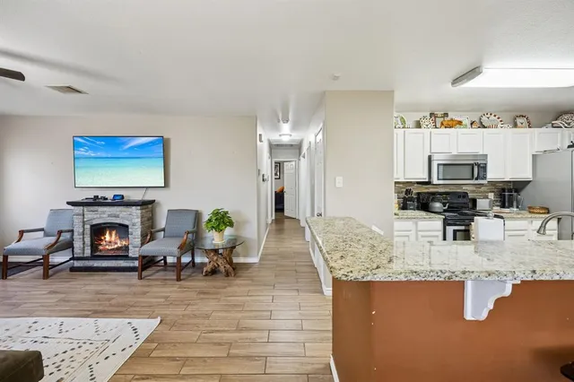 $249,000 | 805 Phillips Street, Cleburne, TX 76033