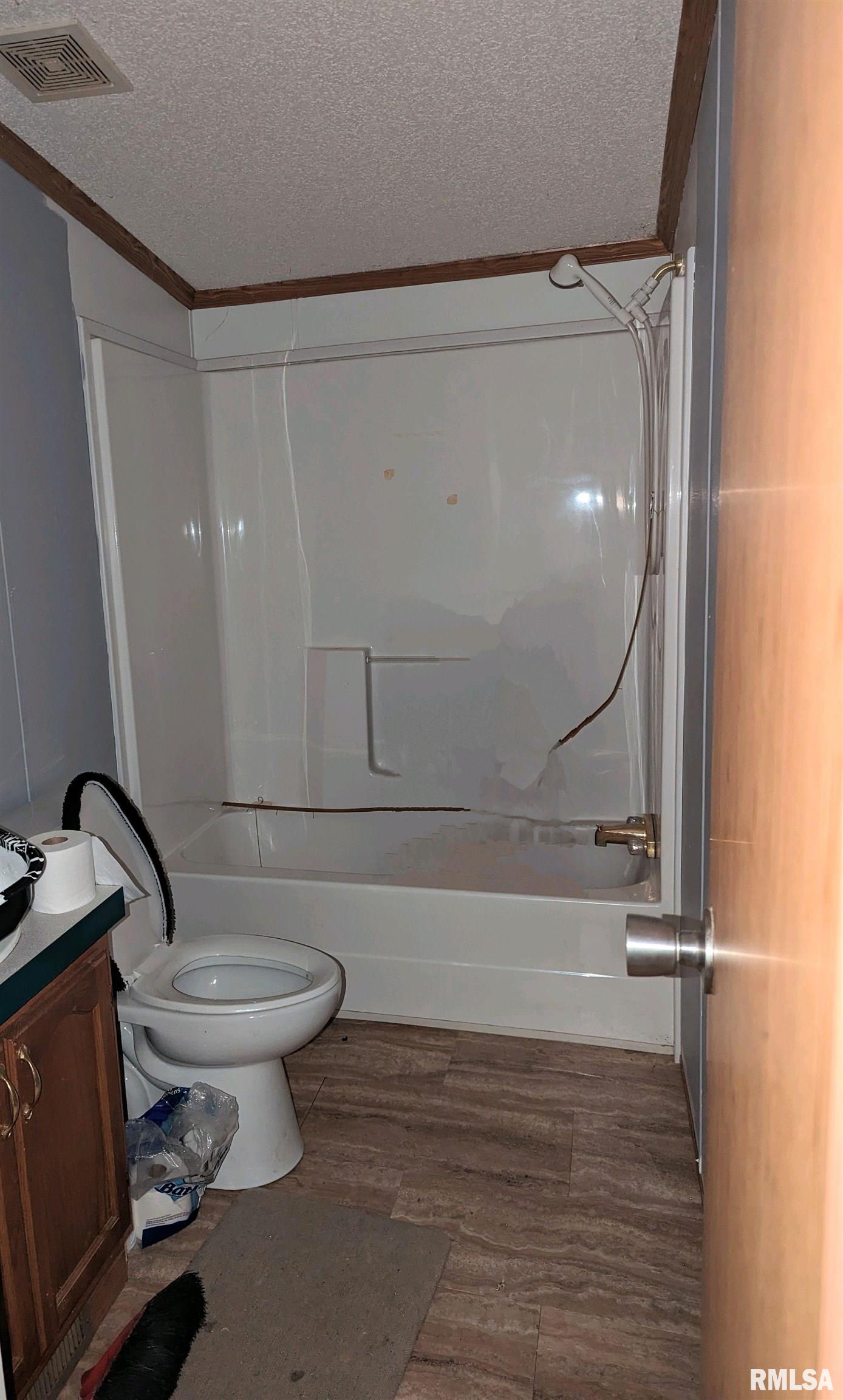 200 Madison Colp, IL 62918 - Photo 10 of 13