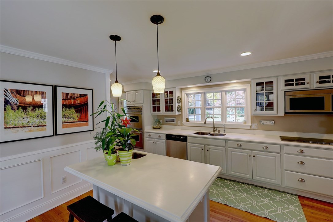 20 Lake Road Narragansett, RI 02882 - Photo 24 of 45