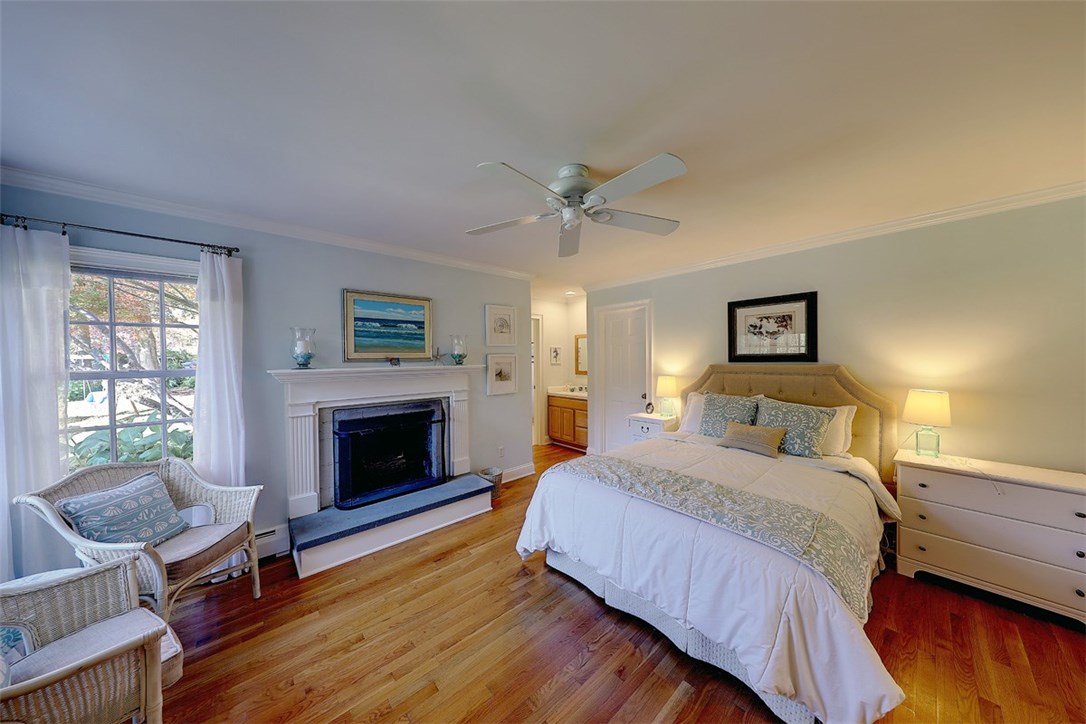 20 Lake Road Narragansett, RI 02882 - Photo 35 of 45