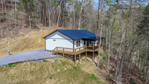 $349,000 | 3040 Winding Way, Cosby, TN 37722