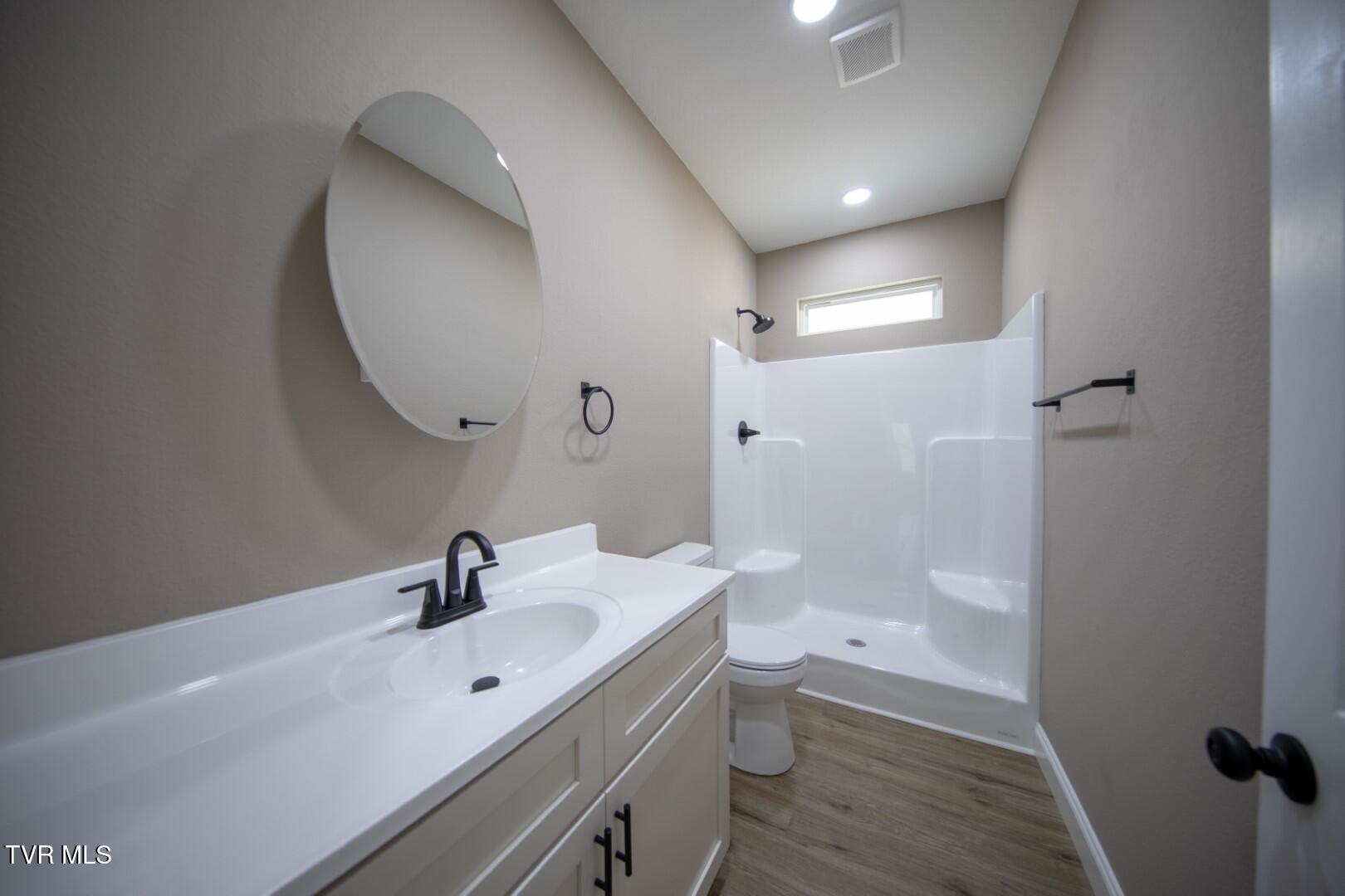 3040 Winding Way Cosby, TN 37722 - Photo 17 of 40 15