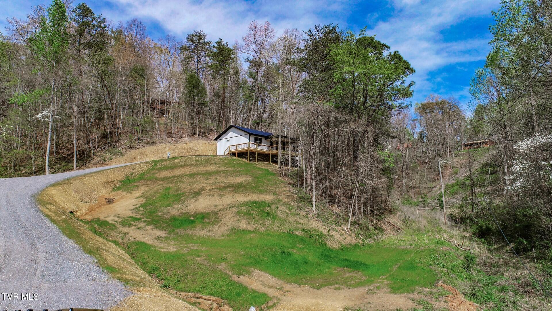 3040 Winding Way Cosby, TN 37722 - Photo 29 of 40 23