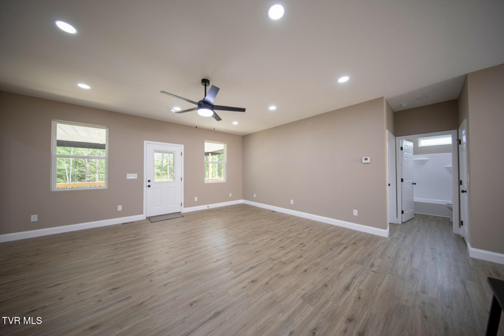 3040 Winding Way Cosby, TN 37722 - Photo 7 of 40 7ai