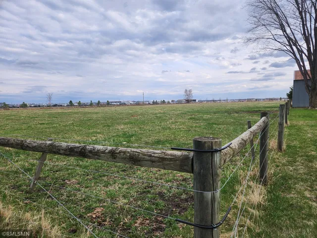 $945,000 | 4944 280th Street East, Randolph, MN 55065