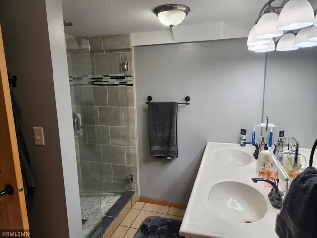 $945,000 | 4944 280th Street East, Randolph, MN 55065