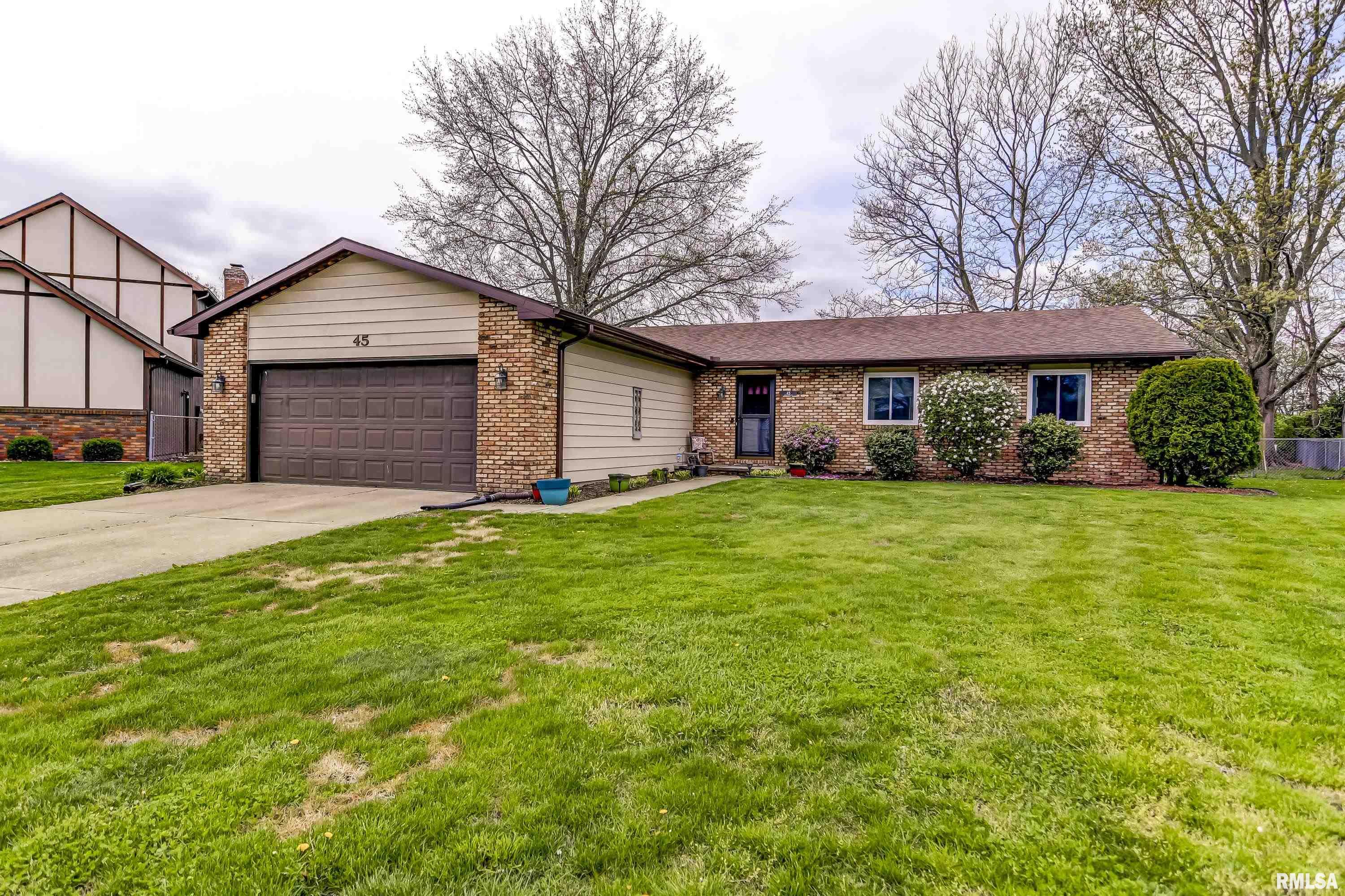 45 Red Fox Court Springfield, IL 62712 - Photo 2 of 43