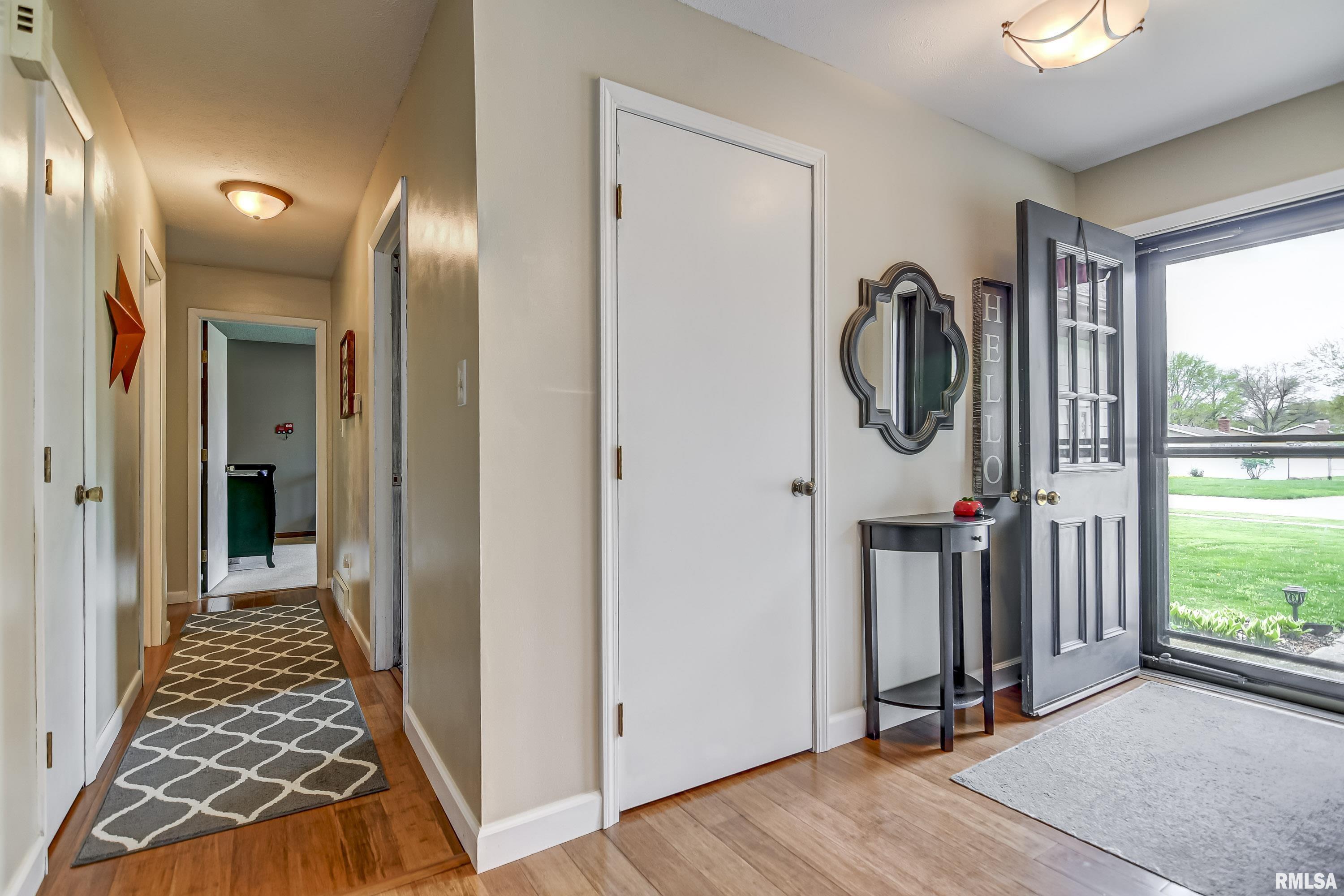 45 Red Fox Court Springfield, IL 62712 - Photo 5 of 43