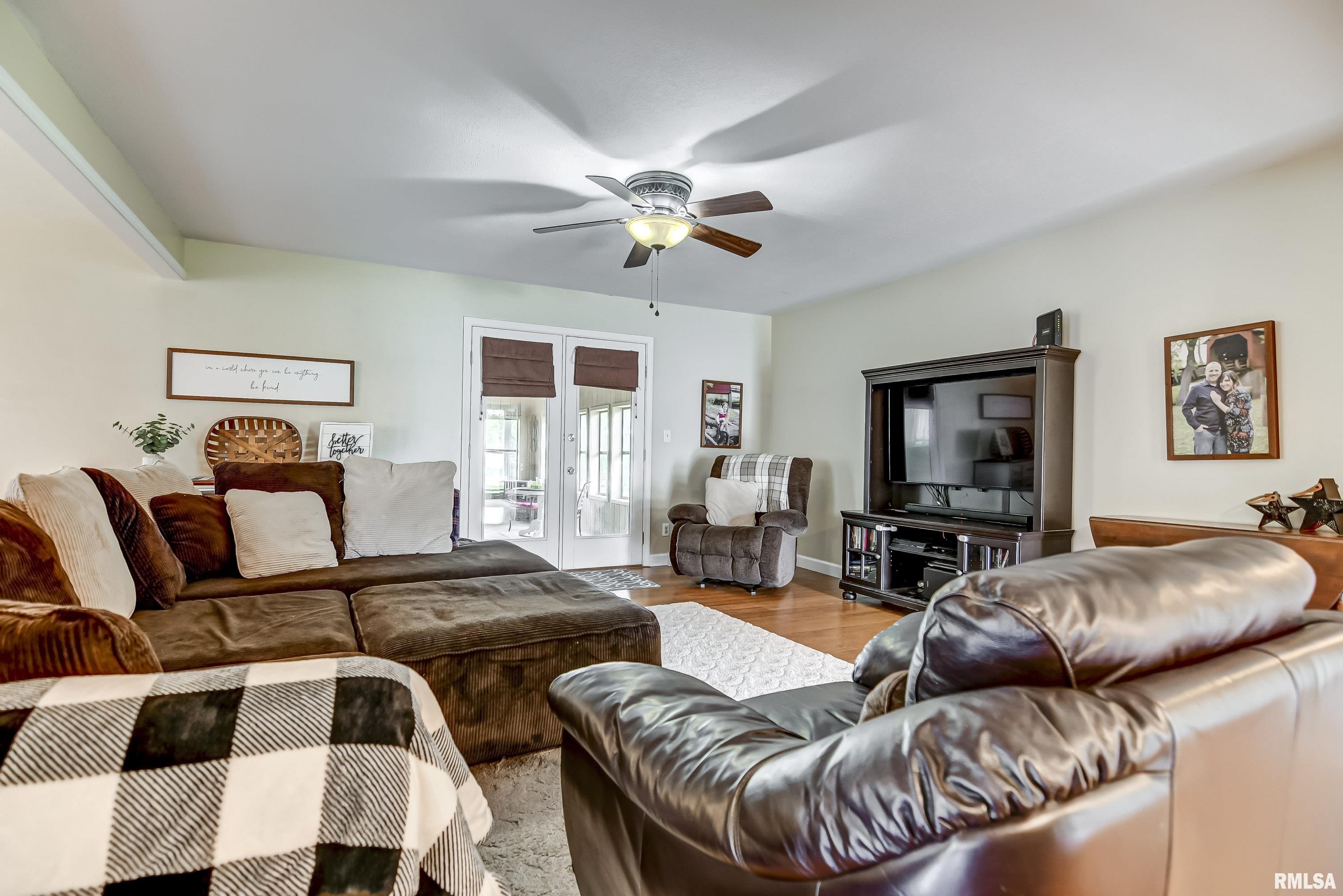 45 Red Fox Court Springfield, IL 62712 - Photo 7 of 43