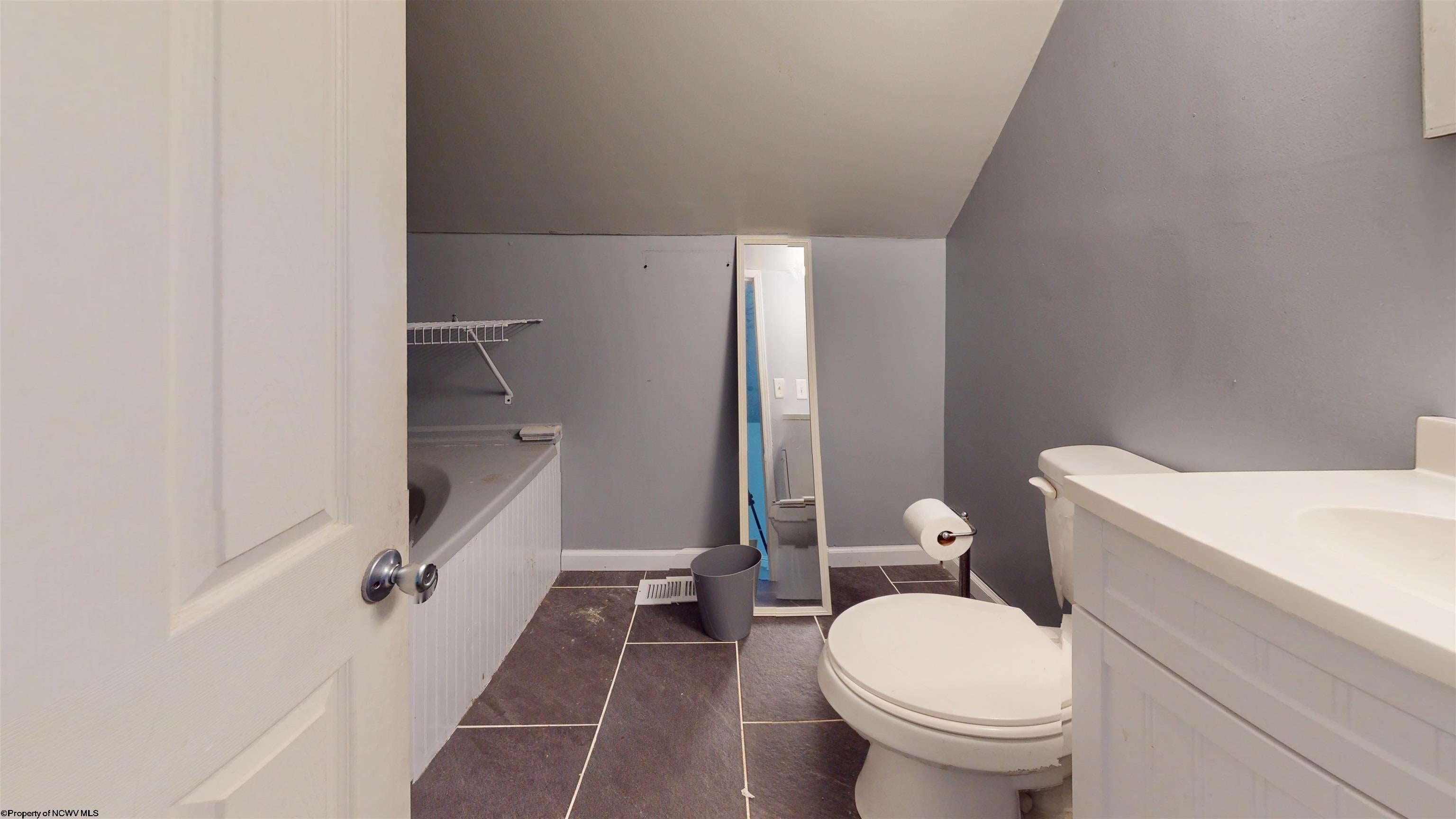 168 Holbert Road Fairmont, WV 26554 - Photo 22 of 25 Gallery Image 22