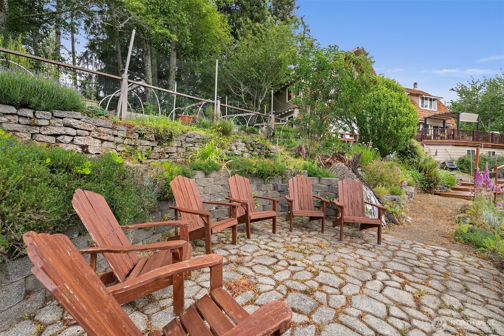 1508 Bloomhardt Road Raymond, WA 98577 - Photo 33 of 40 a view of a chairs and table in backyard
