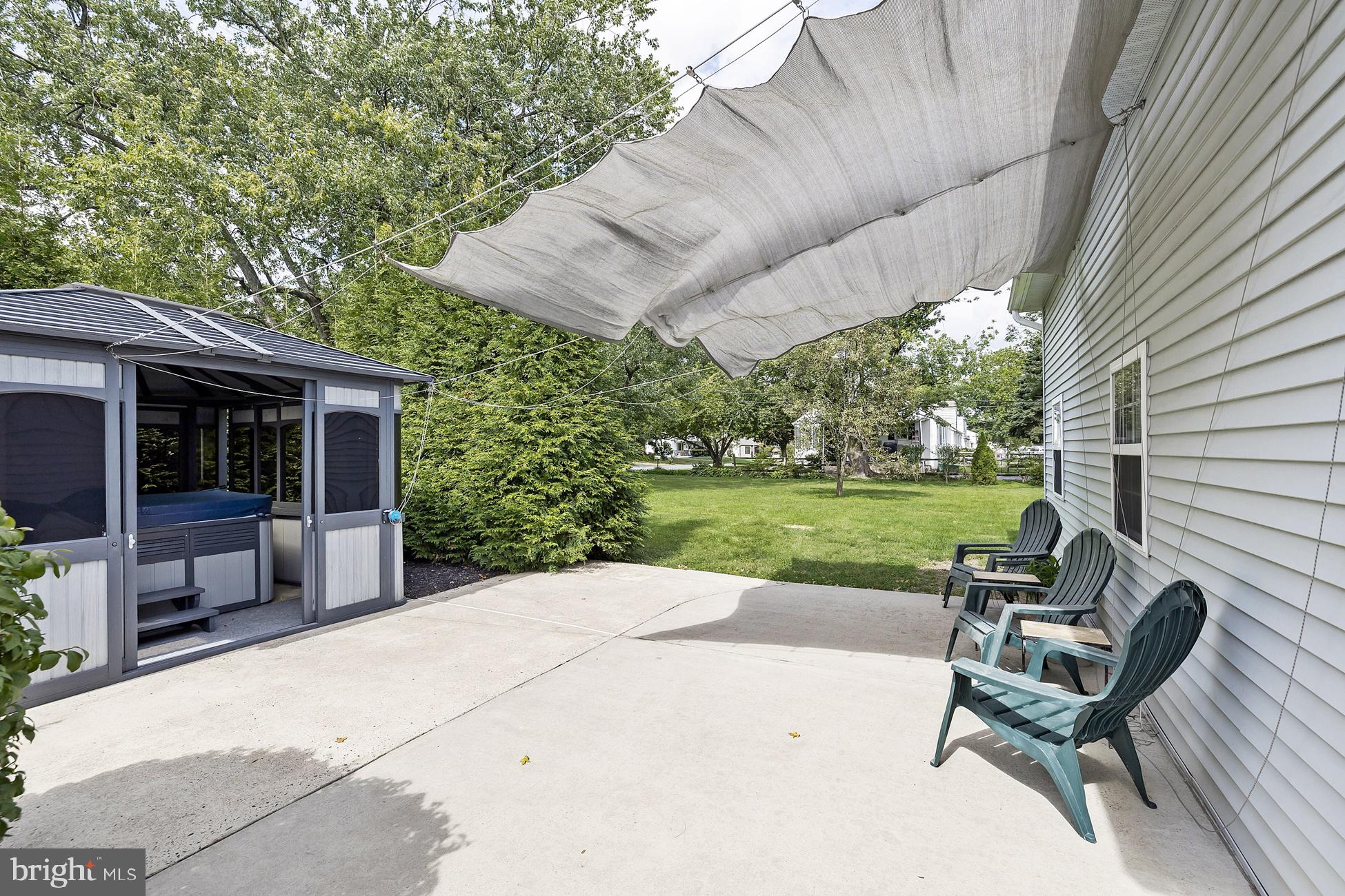 813 Bridge Street Spring City, PA 19475 - Photo 4 of 42 Patio between Hot Tub and Garage