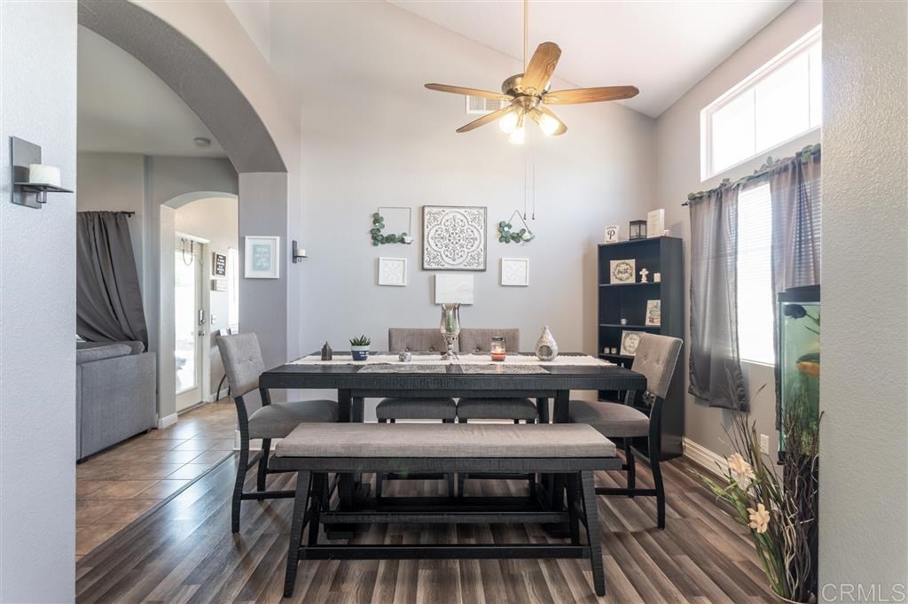 44735 Kit Court Temecula, CA 92592 - Photo 3 of 25