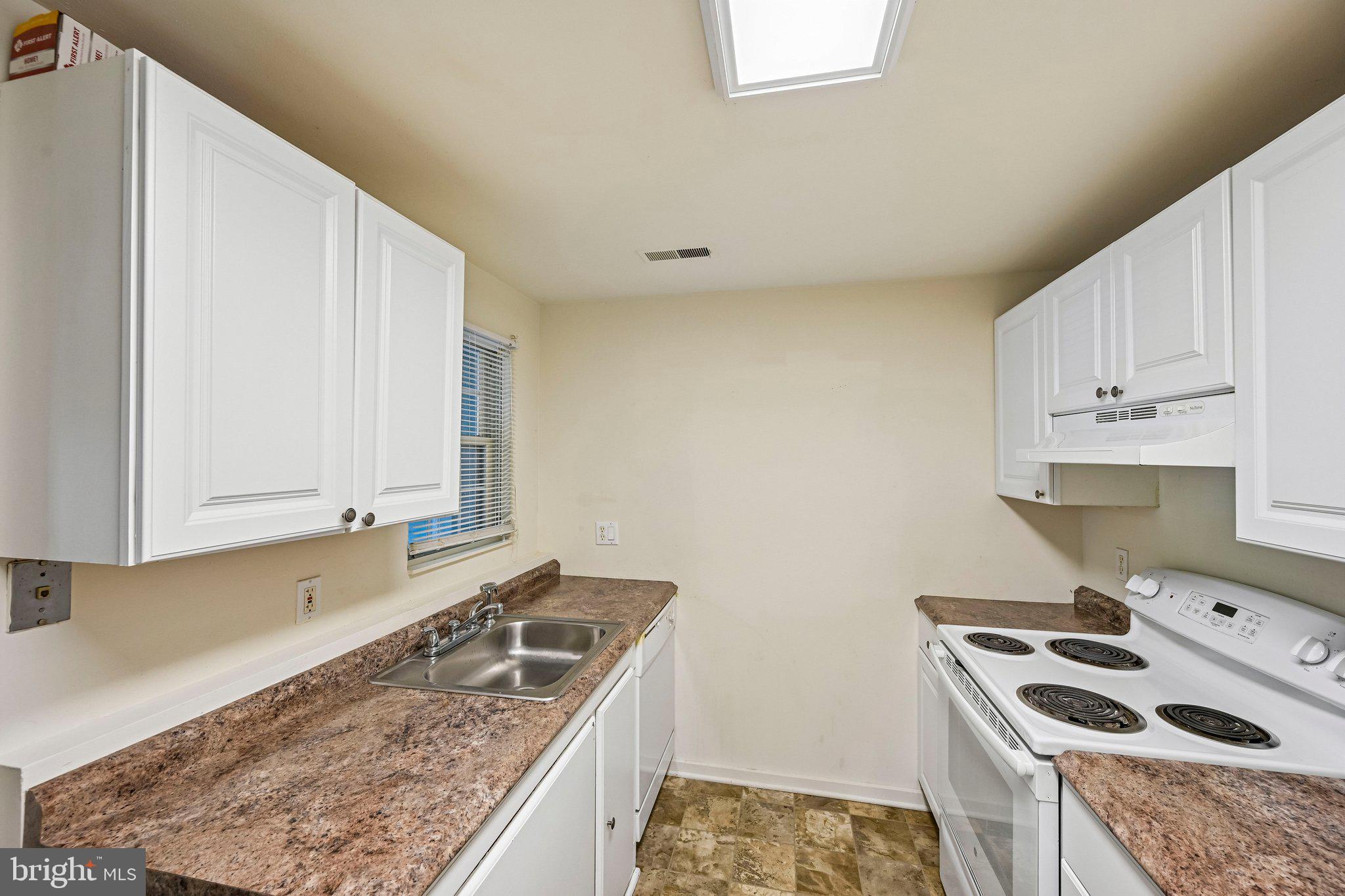 178 Meadow Ridge Road Absecon, NJ 08205 - Photo 17 of 32 Gallery Image 17