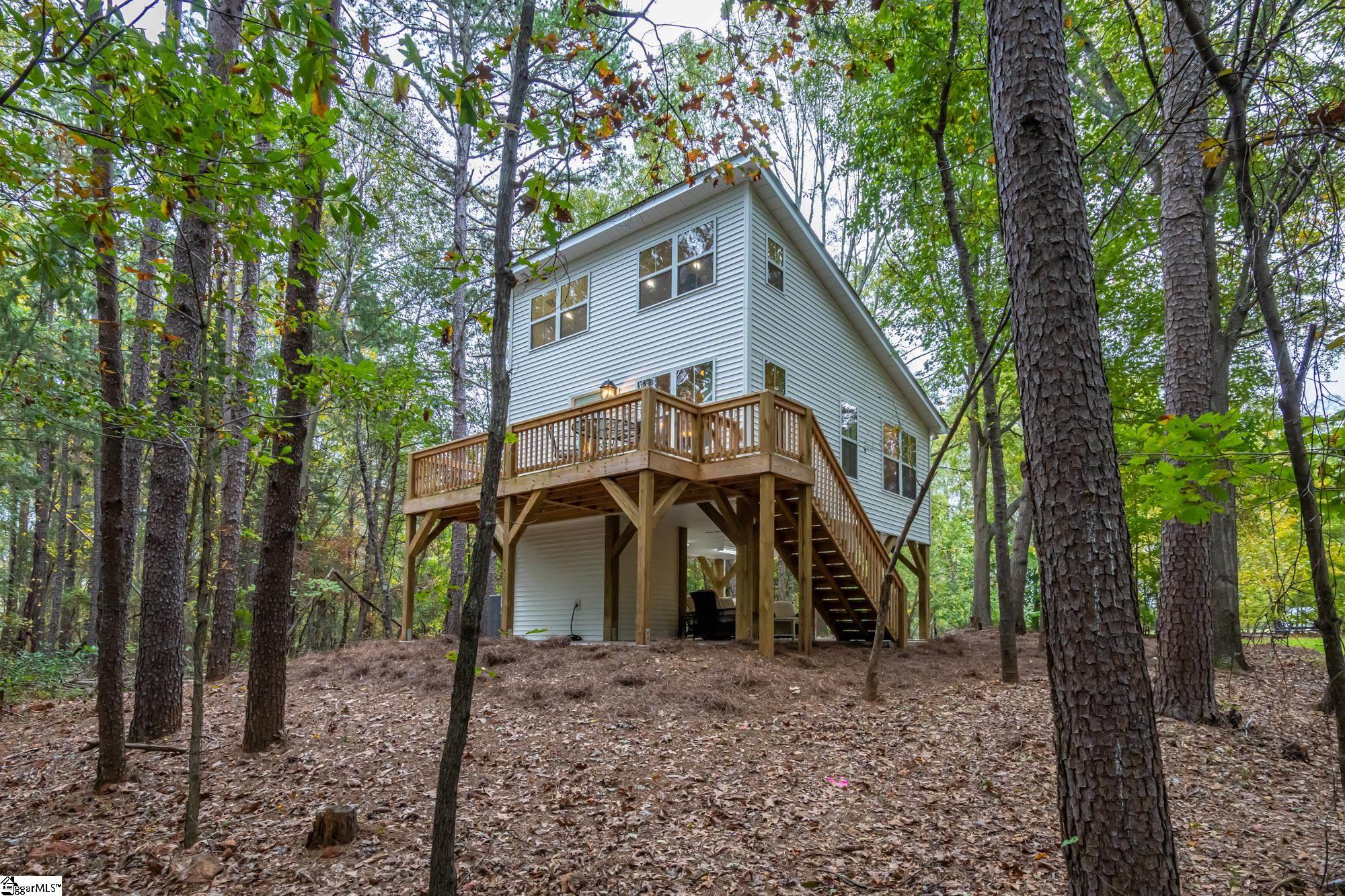 1190 Patterson Road Campobello, SC 29322 - Photo 1 of 36