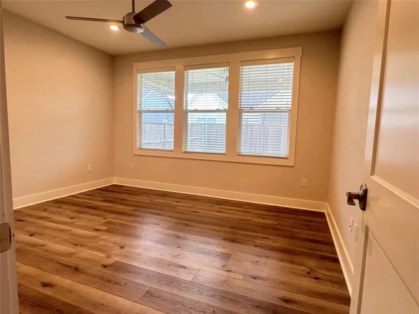 $1,950 | 509 Carneros Drive, Sherman, TX 75092