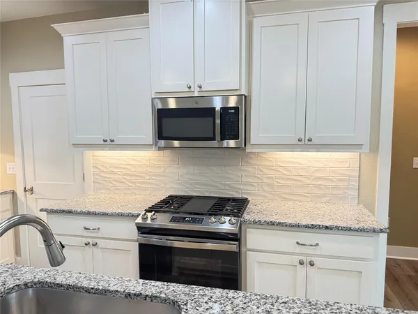 $1,950 | 509 Carneros Drive, Sherman, TX 75092