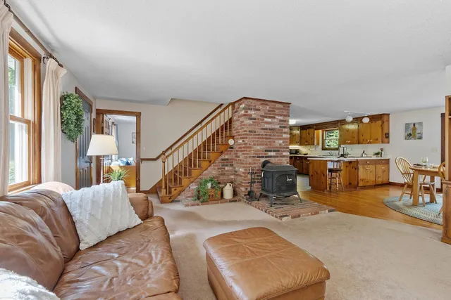 $500,000 | 23 Greenbriar Road, New Ipswich, NH 03071