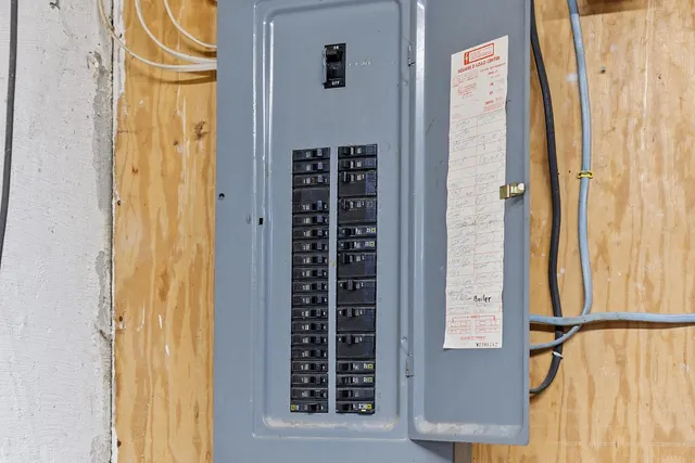 $500,000 | 23 Greenbriar Road, New Ipswich, NH 03071