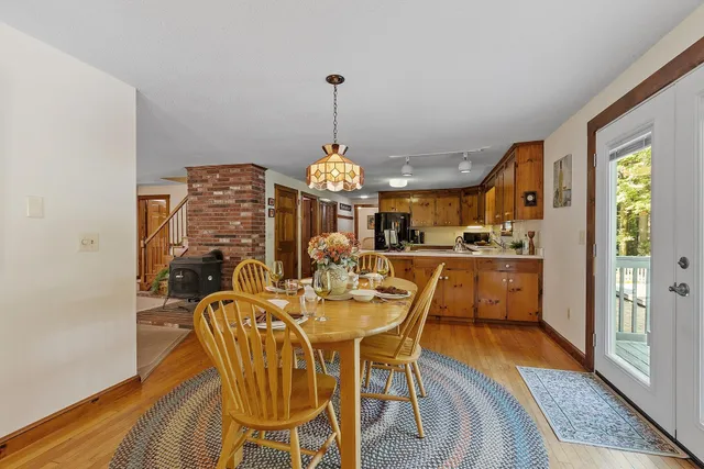 $500,000 | 23 Greenbriar Road, New Ipswich, NH 03071